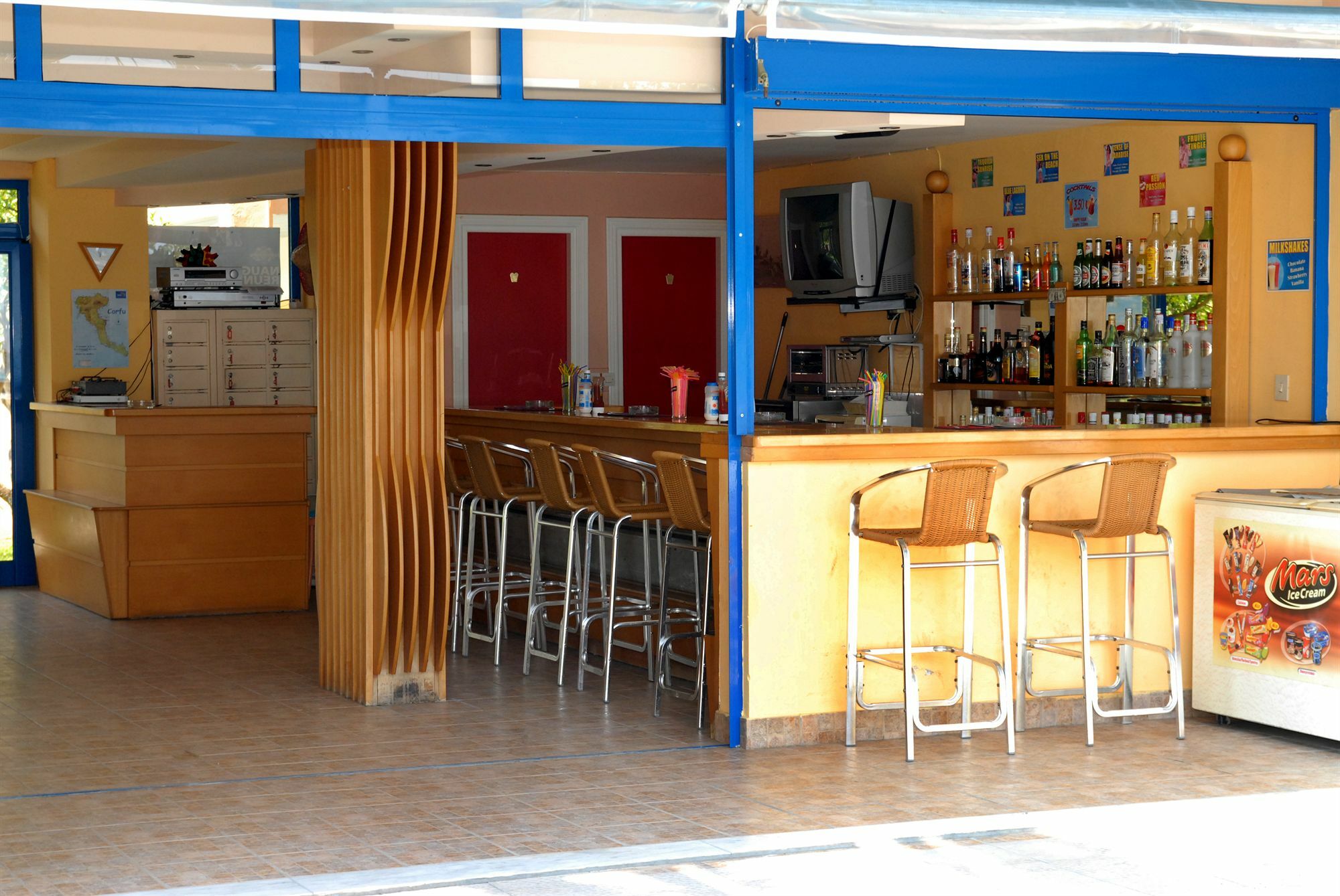 Sirocco Hotel Kávos Ristorante foto